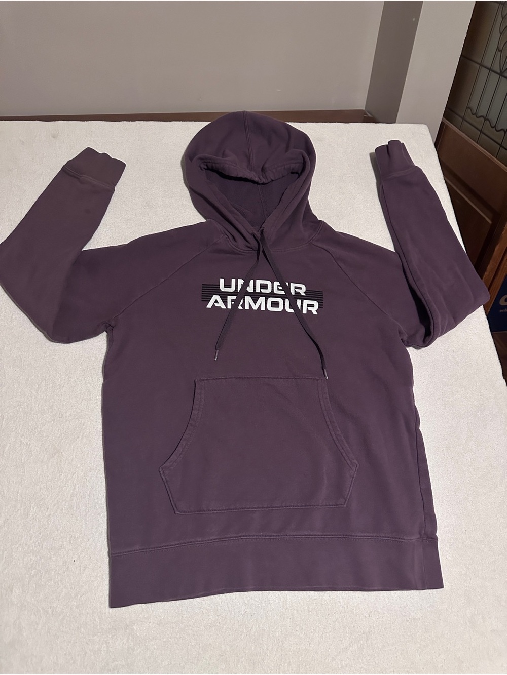 Under Armour Heatgear Medium Purple Pullover Hoodie